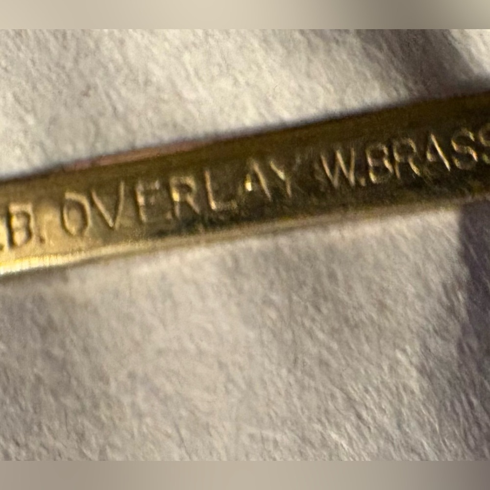 Sweet Vintage Victorian Rolled Hollow Gold Bangle Bracelet with Etched Design - Picture 6 of 13
